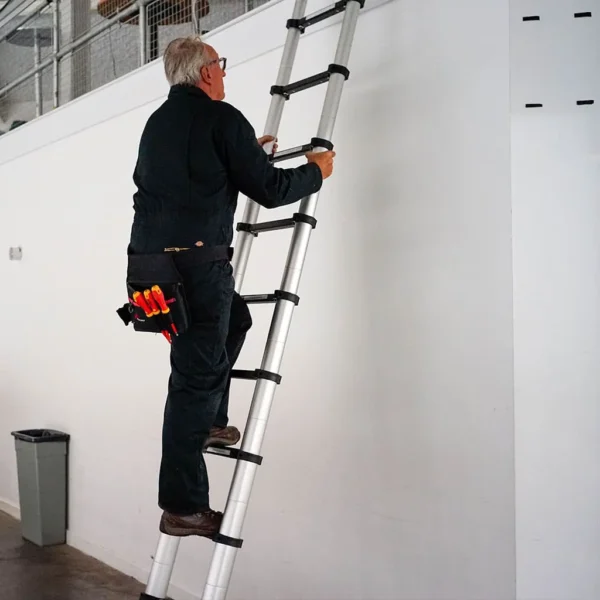 TB Davies 4.4m XTEND+CLIMB Super ProSeries S2.0 Telescopic Ladder