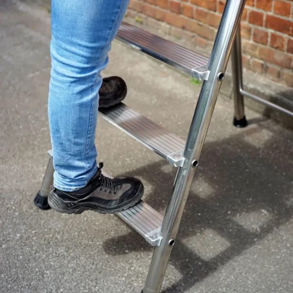 TB Davies PROBAT Aluminium Industrial Platform Step Ladder