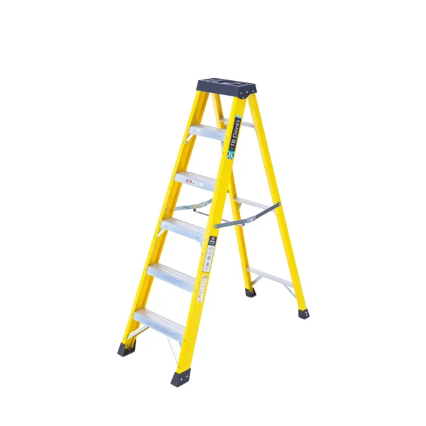 TB Davies INSUL8-S Fibreglass Professional Swingback Step Ladder