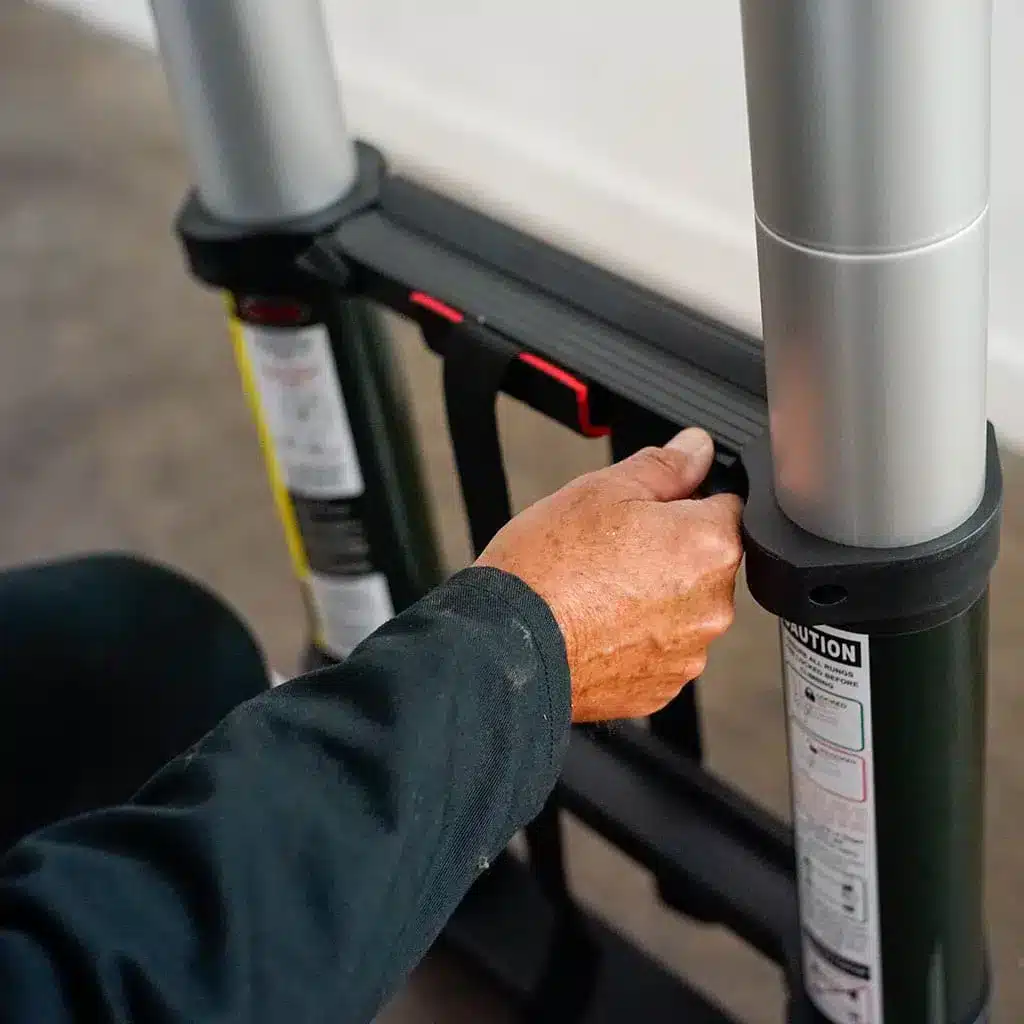 TB Davies 4.4m XTEND+CLIMB Super ProSeries S2.0 Telescopic Ladder 13 TB Davies 4.4m XTEND+CLIMB Super ProSeries S2.0 Telescopic Ladder - Image 13